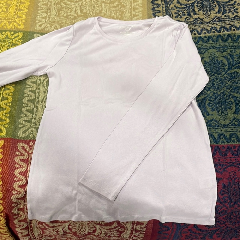 Long sleeved tshirt